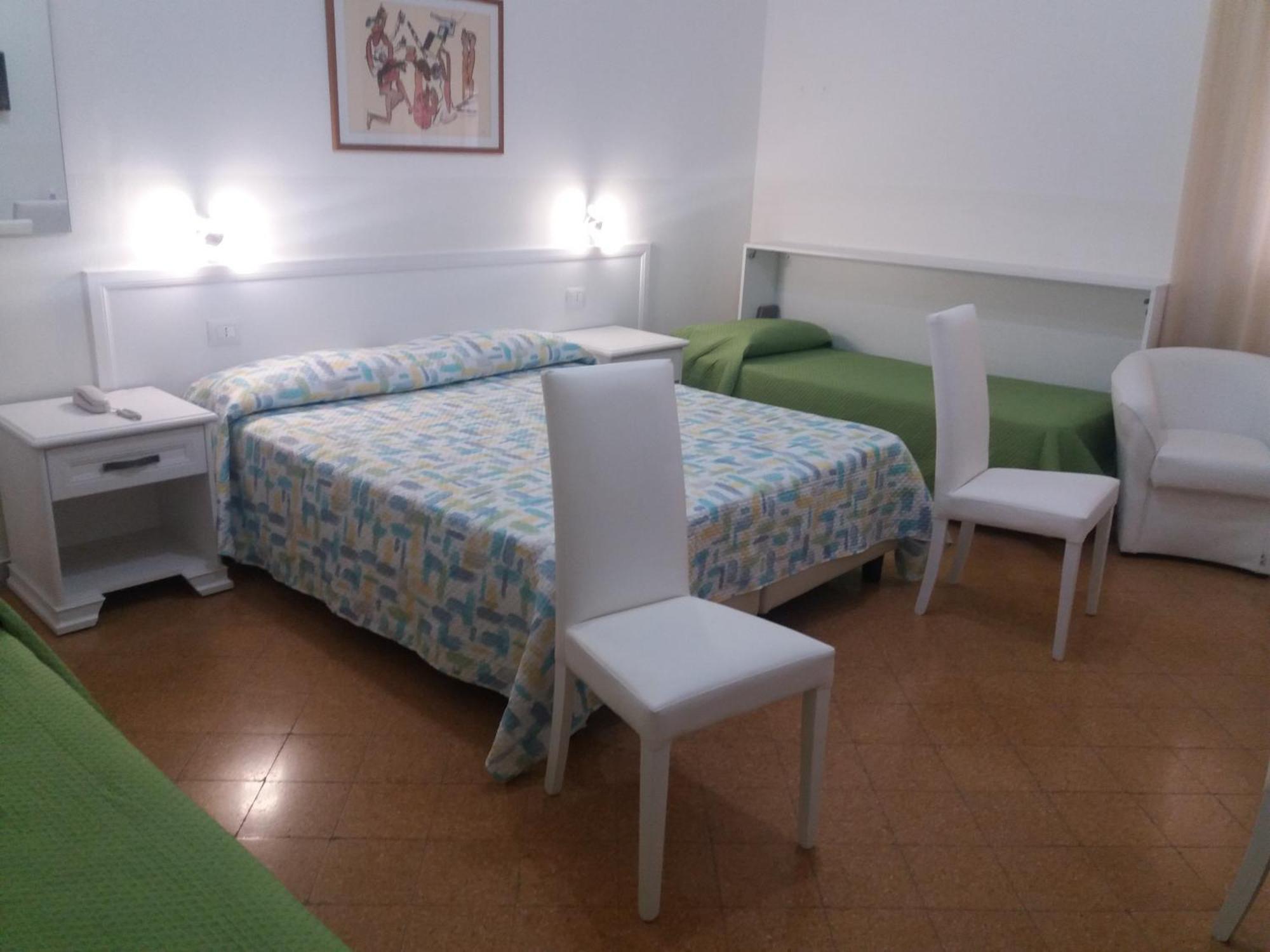 Hotel Costa Bari Buitenkant foto